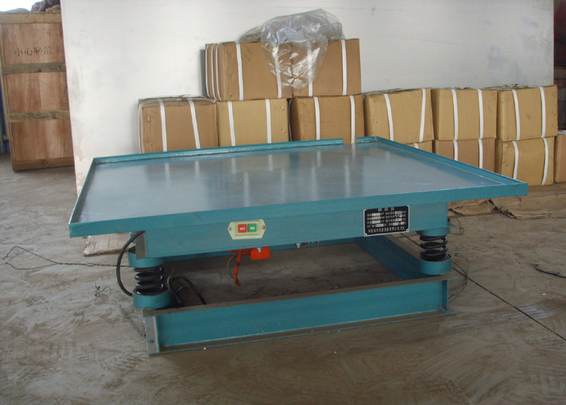 Table de vibration horizontale haute fréquence pour moules en béton