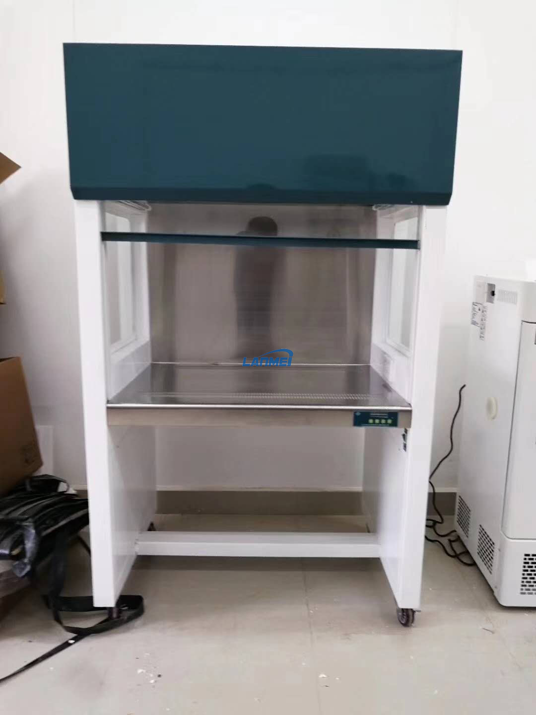 Cabinet d’écoulement d’air laminaire propre pour laboratoire médical