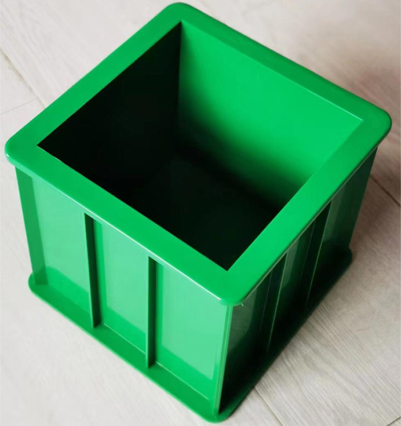 Moule de cube en béton à vendre