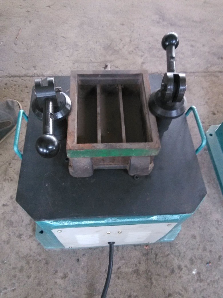 Table de vibration des prix d’usine utilisé pour le ciment table de ciment