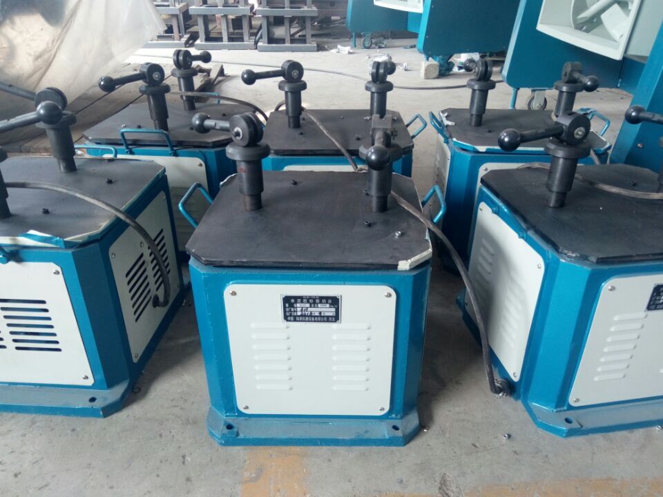 Table vibrante GZ-75