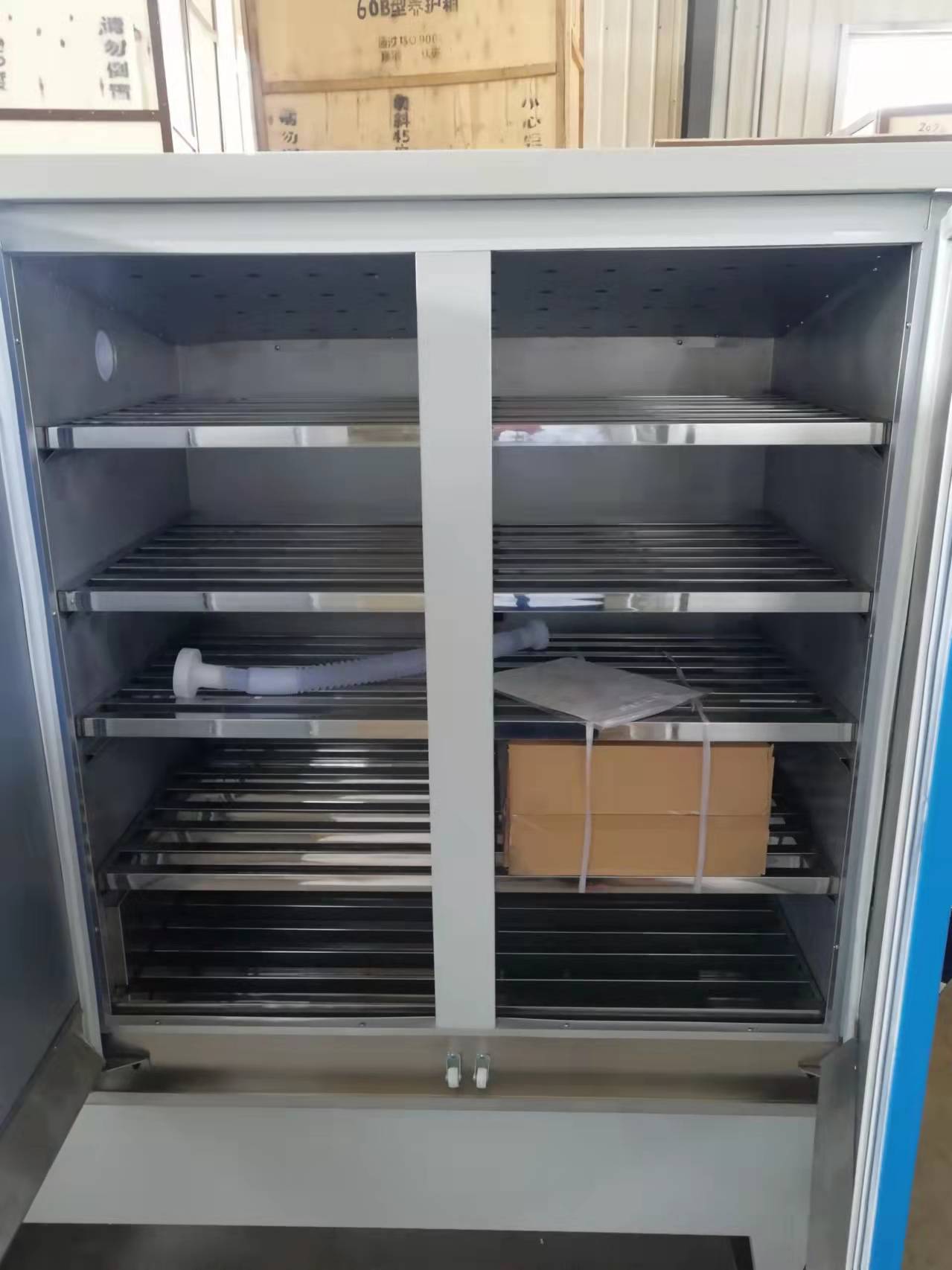 Boîte de durcissement du bloc d’essai en béton de laboratoire