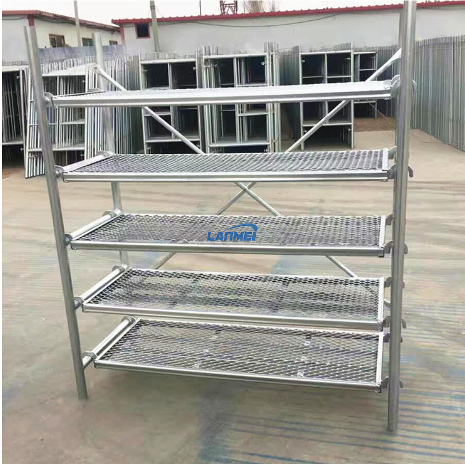Rack de rangement en béton